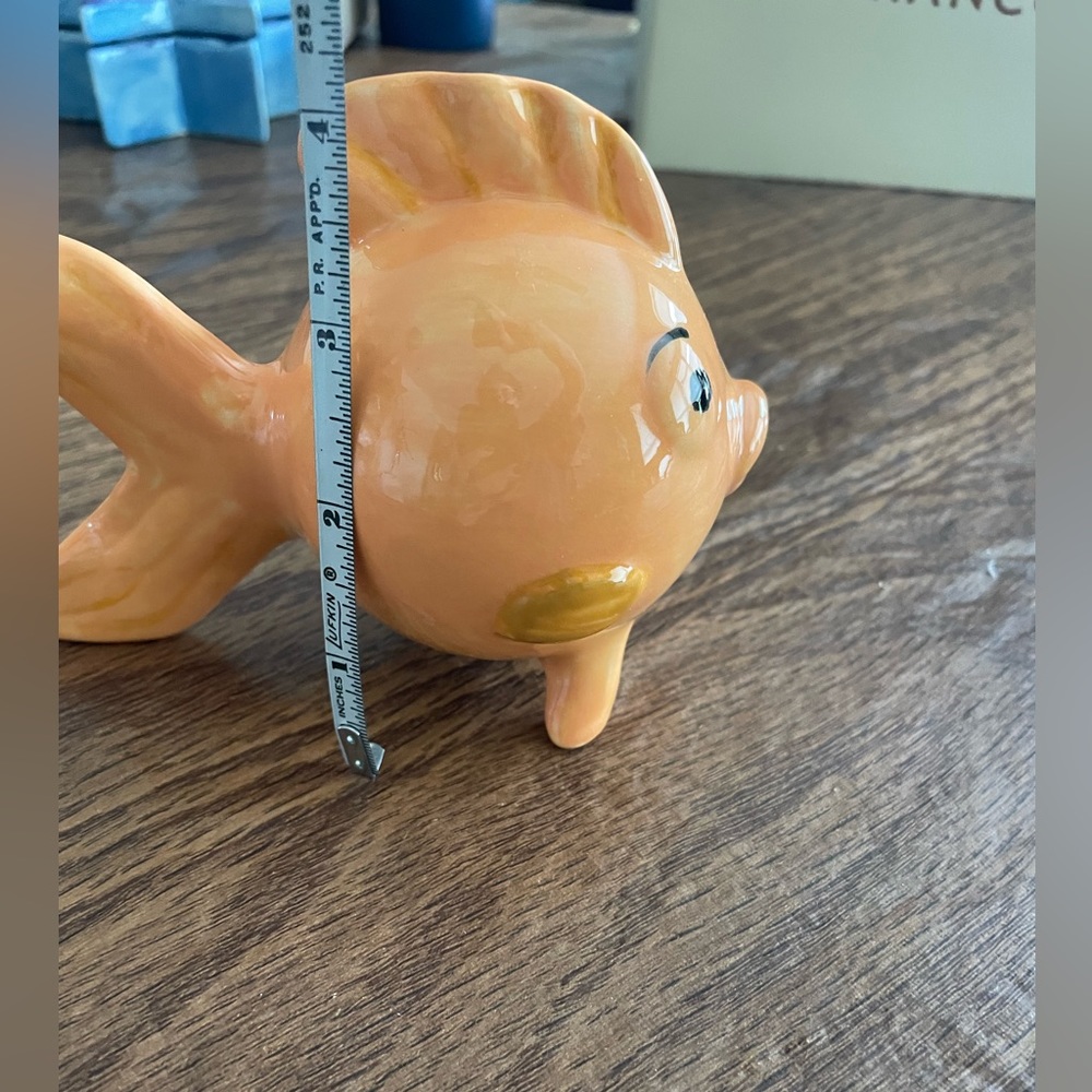 Hand Painted Ceramic Gold Fish Figurine- Pencil Holder - Picture 12 of 12